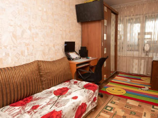 Apartament cu 2 camere, 50 m², Centru, Ungheni foto 2