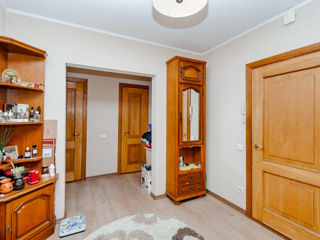 Apartament cu 2 camere, 51 m², Centru, Chișinău foto 6