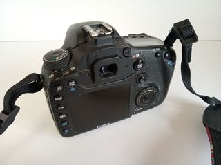 Canon EOS 7D Body срочно! foto 4