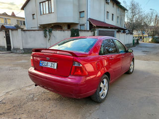 Ford Focus foto 2