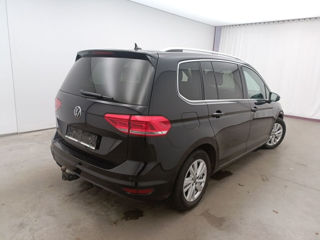 Volkswagen Touran foto 4