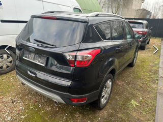 Ford Kuga foto 3