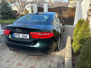 Jaguar XE foto 10