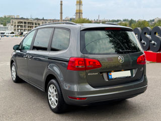 Volkswagen Sharan foto 7