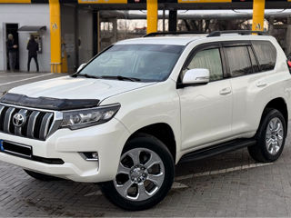 Toyota Land Cruiser Prado foto 3