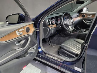 Mercedes E-Class foto 10