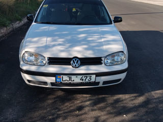 Volkswagen Golf foto 8