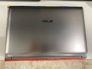 ASUS N53SV  Intel i5, 8Gb RAM, SSD, 2 videocarti. Games foto 2