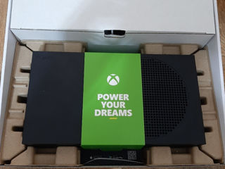 Vând Xbox Series S 1TB foto 5