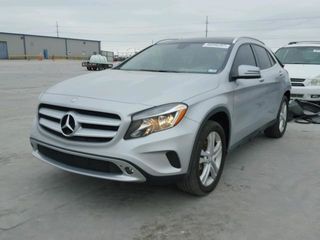 Mercedes GLA foto 2