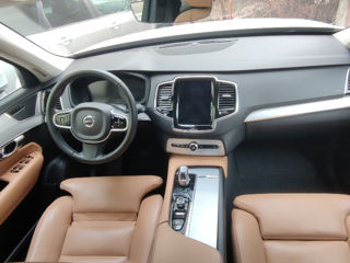 Volvo XC90 foto 8