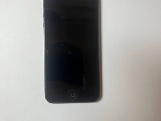 Продам iPhone 5