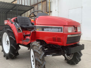 Tractor Japonez Mitsubishi MT205