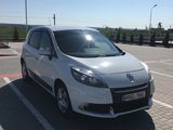 Renault Scenic foto 1