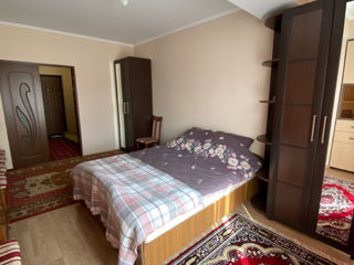 Apartament cu 1 cameră, 50 m², Centru, Chișinău foto 1