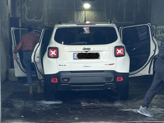 Jeep Renegade foto 9