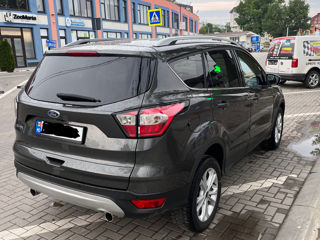 Ford Kuga foto 3