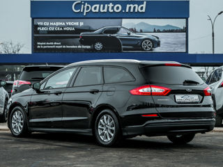 Ford Mondeo foto 2