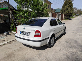 Skoda Octavia foto 2