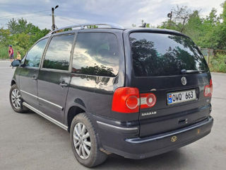 Volkswagen Sharan foto 3