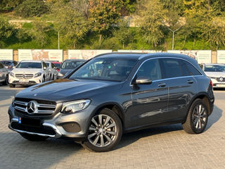 Mercedes GLC foto 3