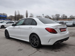 Mercedes C-Class foto 6