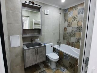 apartament 2 odai, Straseni, Ion Caraciobanu 19 foto 8