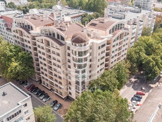 Apartament cu 3 camere, 274 m², Centru, Chișinău