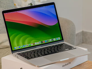 MacBook Pro 13 (2015) i7 3.1ghz 16gb.Ram, 500gb SSD. Stare ideala
