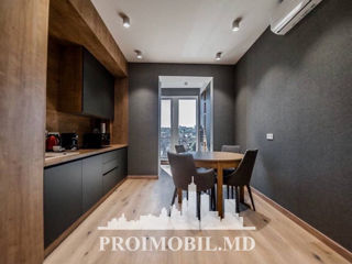 Apartament cu 2 camere, 90 m², Centru, Chișinău foto 2