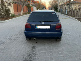 Volkswagen Golf foto 5