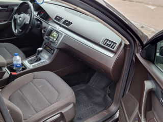 Volkswagen Passat foto 6