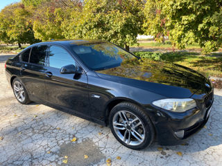 BMW 5 Series foto 5