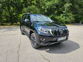 Toyota Land Cruiser Prado foto 6