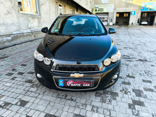 Chevrolet Aveo foto 2