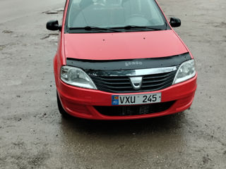 Dacia Logan foto 3