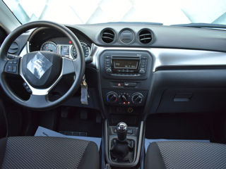 Suzuki Vitara foto 8