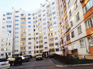 Apartament cu 2 camere, 104 m², Râșcani, Chișinău foto 1