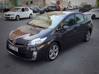 Toyota Prius foto 1