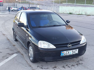 Opel Corsa foto 2