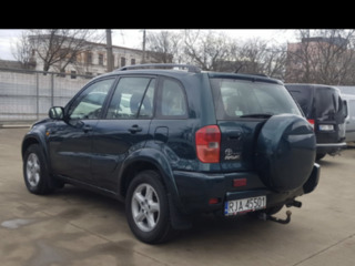 Toyota Rav 4 foto 4