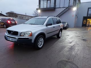 Volvo XC90 foto 2