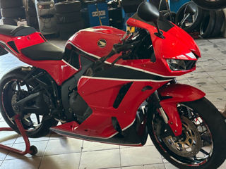 Honda cbr 600rr foto 4