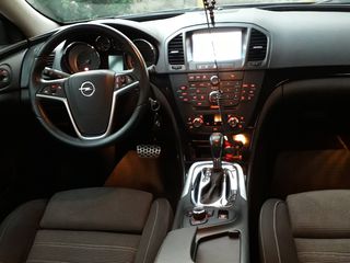 Opel Insignia foto 8