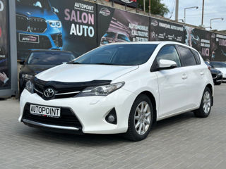 Toyota Auris foto 1