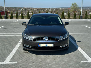 Volkswagen Passat CC foto 0
