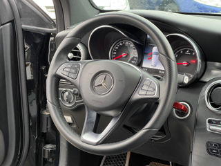 Mercedes GLC foto 9