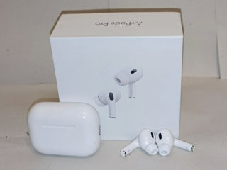 Продам AirPods Pro второго поколения оригинал.