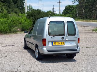 Volkswagen Caddy foto 2