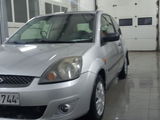 Ford Fiesta 5D foto 5